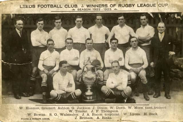 Jim Bacon - centre row, middle - with Leeds' 1923-Challenge Cup winning team.