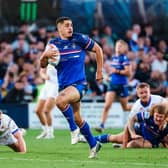 Caleb Hamlin-Uele dashes clear to score for Wakefield Trinity against Leeds Rhinos. Picture by Alex Whitehead/SWpix.com.