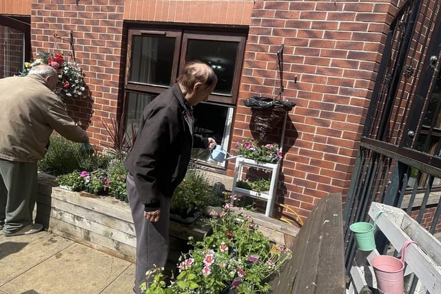 Wakefield Care Home Crowned Winner In HC One s National Gardens In wakefield-care-home-crowned-winner-in-hc-one-s-national-gardens-in
