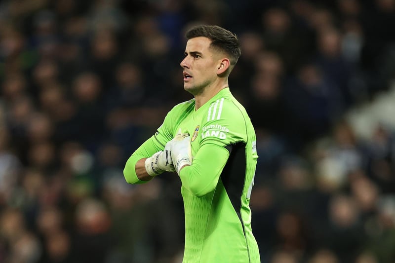 Darlow has been sidelined after dislocating his thumb though boss Daniel Farke has said he is close to being back in contention.