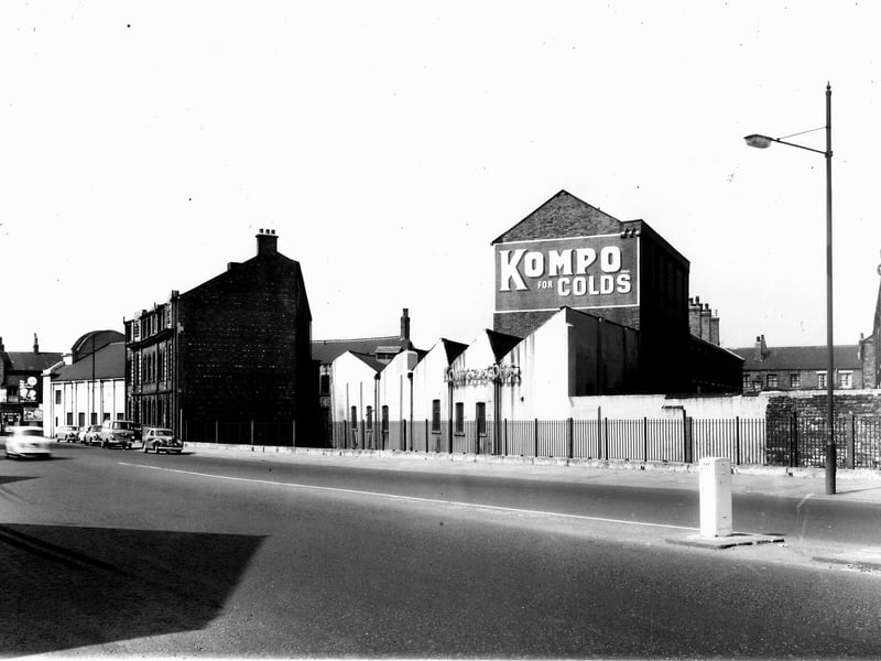 Cross Stamford Street in May 1959. On the left is the junction with Bristol Street, the white building was the Newtown Picture Palace. The railed area in the centre follows the line of Sheepscar beck, which is running below.