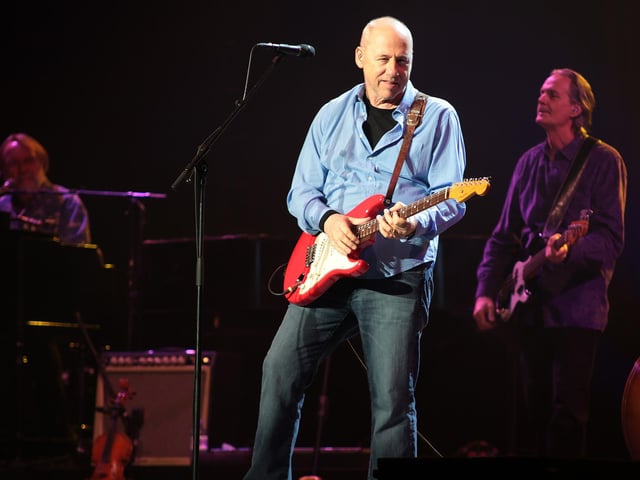 After working as a junior reporter at the Yorkshire Evening Post, guitar maestro Mark Knopfler studied English at the University of Leeds. His band Dire Straits would go on to record such classics as 'Sultans of Swing' and 'Money For Nothing' and Knopfler has produced albums for Tina Turner, Bob Dylan, and Randy Newman.