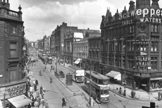 Share your memories of Leeds in 1955 with Andrew Hutchinson via email at: andrew.hutchinson@jpress.co.uk or tweet him - @AndyHutchYPN