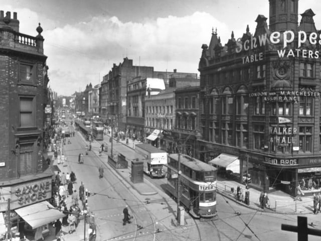 Share your memories of Leeds in 1955 with Andrew Hutchinson via email at: andrew.hutchinson@jpress.co.uk or tweet him - @AndyHutchYPN