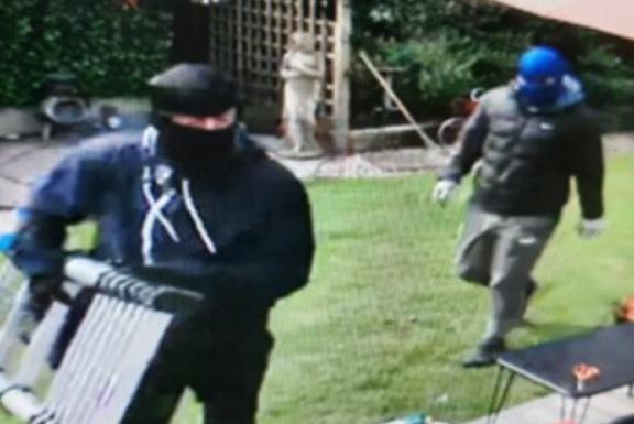Picture LD5338 refers to a burglary in Leeds on June 22