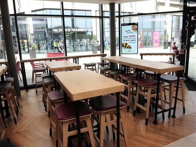 The leading coffee and sandwich chain has agreed a 10-year lease to occupy a prominent unit at The Springs.