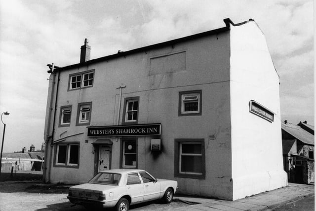 The Shamrock Inn on Delph Hill in Pudsey pictured in April 1982.  The licensee was Mr. Gordon V. Southwart.