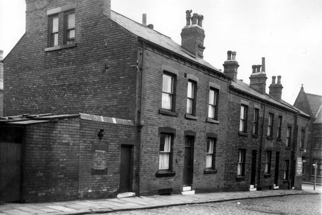 Share your memories of Armley in the 1960s with Andrew Hutchinson via email at: andrew.hutchinson@jpress.co.uk or tweet him - @AndyHutchYPN