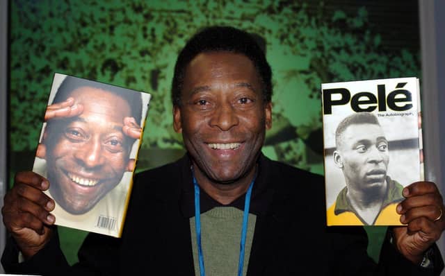 Pelé pictured with his autobiography.