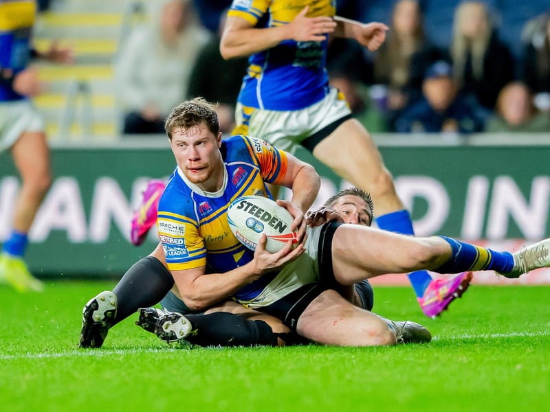 18 starts, six sub, seven tries. An impressive return from a year out through injury, made a big contribution in defense and added some versatility 7+