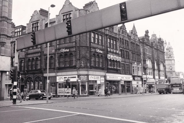 Do you remember March - the tailor of credit? Gilpins restaurant is pictured above in this photo from September 1975.