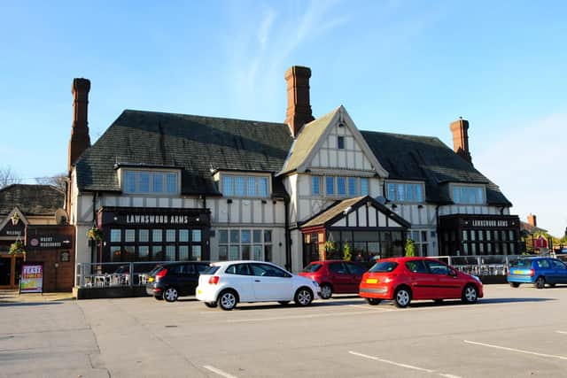 The Lawnswood Arms, Adel