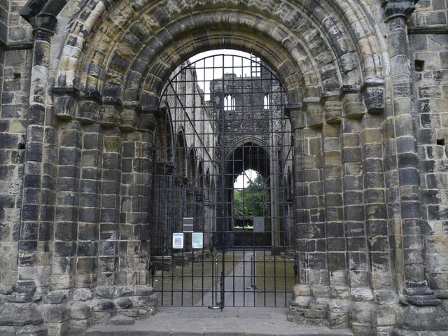 In 1889 the abbey was sold to Colonel John North, who presented it to Leeds City Council. The council then began a restoration project and the abbey was opened to the public again six years later.