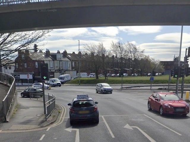This junction allows drivers to turn from Harehills Lane on to York Road.