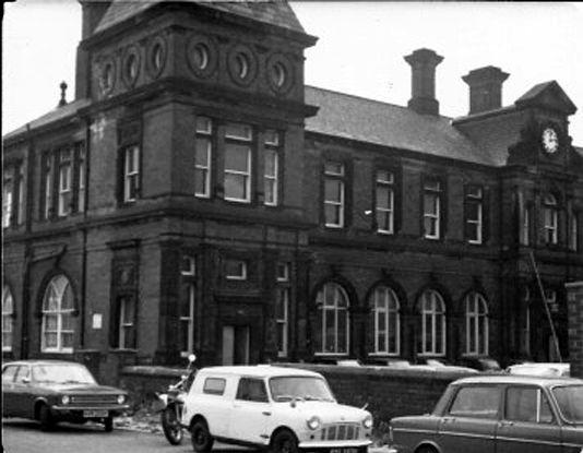 Roundhay Road County Primary School, located on Roundhay Road between the junctions of Enfield Street and Grant Street.