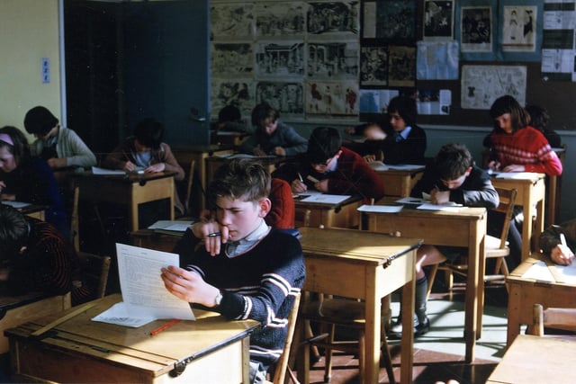 Enjoy these photo memories of life at Woodkirk Secondary School down the decades. PIC: David Atkinson Archive, Leeds Libraries