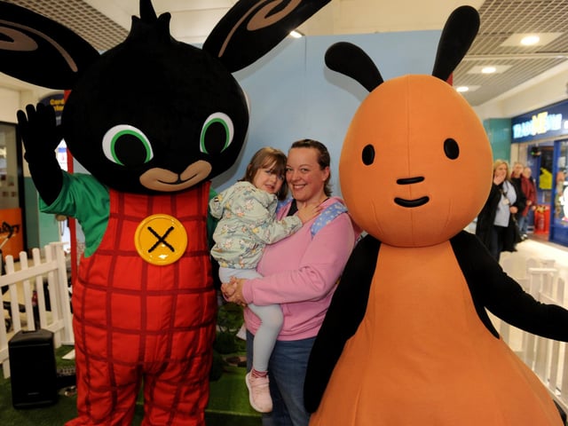 Jade Butteree of Morley and her four-year-old daughter Penny Leeming, who was thrilled to meet the duo
