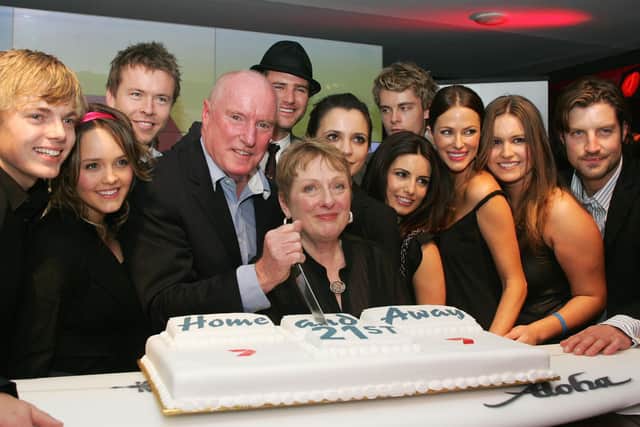 Cast members from the Home & Away television show celebrating its 21st birthday (photo: Getty Images)