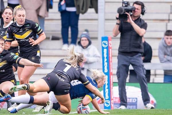 Keara Bennett scores for Rhinos against York. Picture by Allan McKenzie/SWpix.com.