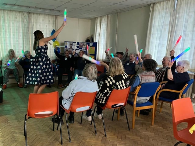 Enjoying party afternoons with entertainment