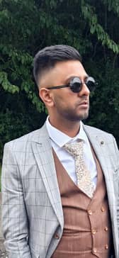 Junaid Momaniat, Doors 2 Floors Sales Manager became a viral sensation after his European business trip caught attention online after his stops in Holland, Italy, Monaco, Belgium, Switzerland, France, Germany, and Spain, where he mixed scenic backdrops with client meetings.