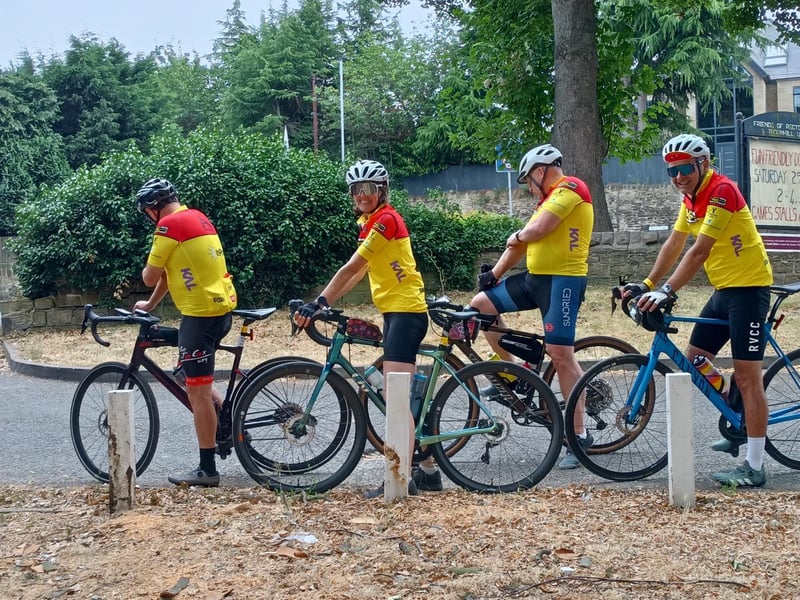 The cyclists were spotted in Thornhill just after departing from Cleckheaton on Wednesday.
