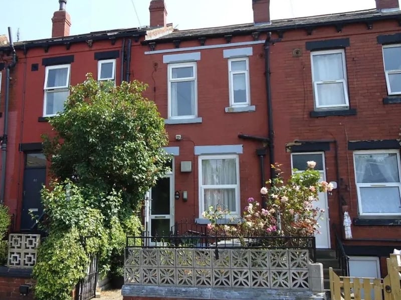 This three-bedroom terraced property in Beeston comprises an entrance door into the kitchen, a lounge, a basement, three bedrooms and a bathroom. It benefits from gas central heating, double glazing and yards to the front and rear. The property is located close to amenities, motorway links and Leeds city centre. Listed with a guide price of £100,000, the home is being sold by Pattinson - Auctions via Secure Sale online bidding.