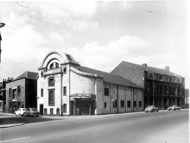 The former Newtown Picture Palace on the corner of Bristol Street and Cross Stamford Street in May 1959. This cinema had opened on Saturday, January 11, 1913, with a showing of 'A cruel fate'. There were 788 seats, all 'tip-up', 588 in the stalls and 200 on the balcony. Music was provided by the Newtown Orchestra, directed by Francis Walker. Prices ranged from 2d,4d and 6d. It was closed on Wednesday, September 2, 1953 and was then used for warehousing.
