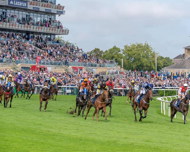 Early bird tickets now available from just £10 for the 2025 Betfred St Leger festival