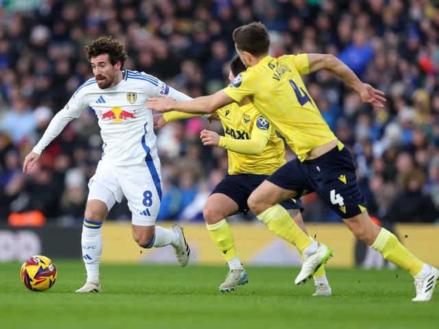 7 - Busy, dribbled the ball to get Leeds into good areas. Wasn't always able to pick a killer pass at the end of his ball carrying. A couple of nice switches of play.