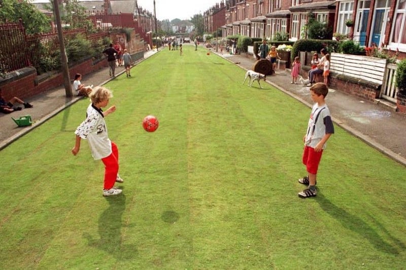 Enjoy these photo memories from around Leeds in August 1996. PIC: PA