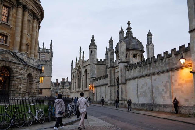 Oxford ranks number 27 of the list of the best European cities by Resonance Consultancy. It is known for its university which offers 350 courses, affiliated societies and hundreds of education-focused organisations and businesses. Its population enjoys a high disposable income and the city’s food and drink landscape is evolving too.