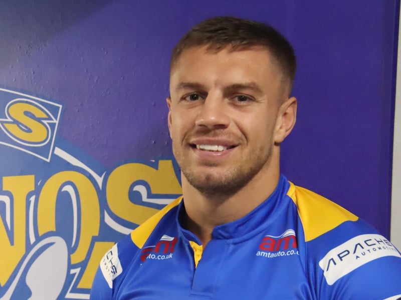 The on-loan debutant did a good job for 29 minutes before being smashed by Mark Percival. He didn’t return from his head injury assessment 6