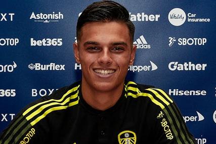 Dutch youngster Dani van den Heuvel is currently the only goalkeeper expected to make it back for day one of pre-season. Kris Klaesson has been away with Norway at U21 Euros, a competition Illan Meslier remains at, whilst Joel Robles has been released, although the Spaniard has been invited back for pre-season if he wishes to participate. (Pic: Leeds United)