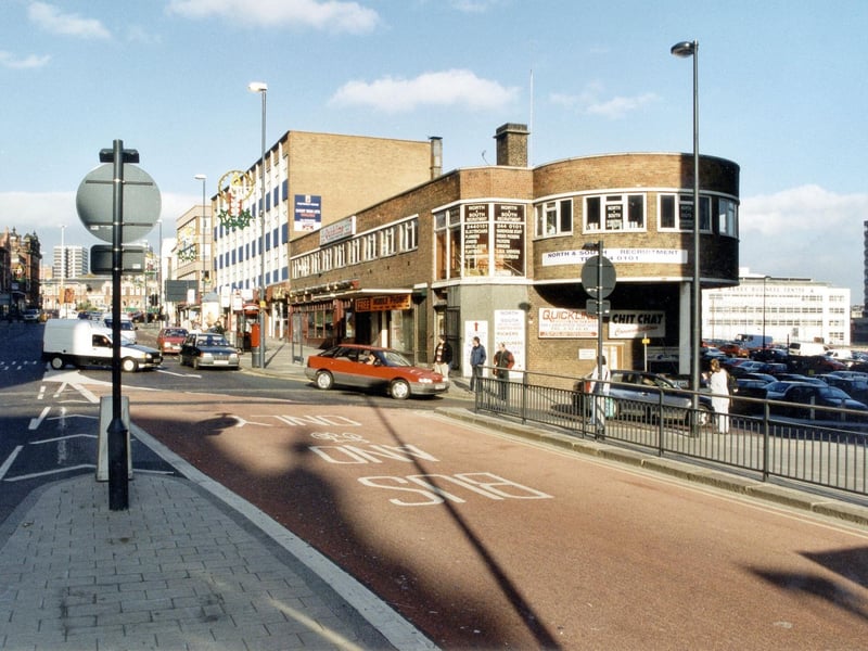 Share your memories of Vicar Lane Bus Station with Andrew Hutchinson via email at: andrew.hutchinson@jpress.co.uk or tweet him - @AndyHutchYPN