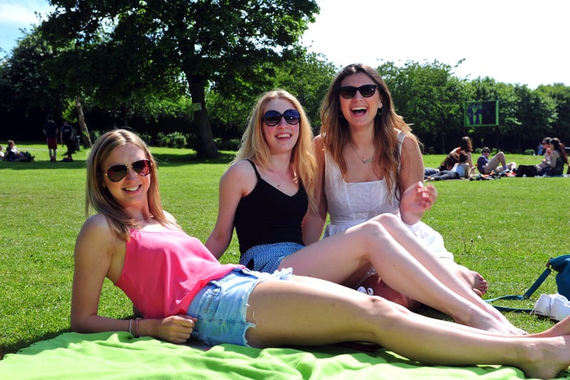 One of the most popular spots for sunbathing and drinking in the city is Hyde Park. Between June and September it becomes impossible to fit a suitable spot to sit in the grass, with thousands of students bringing their speakers and deck chairs along to soak up the rays.