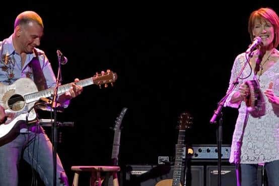 Carmelo Luggeri complements Kiki Dee's vocal virtuosity
