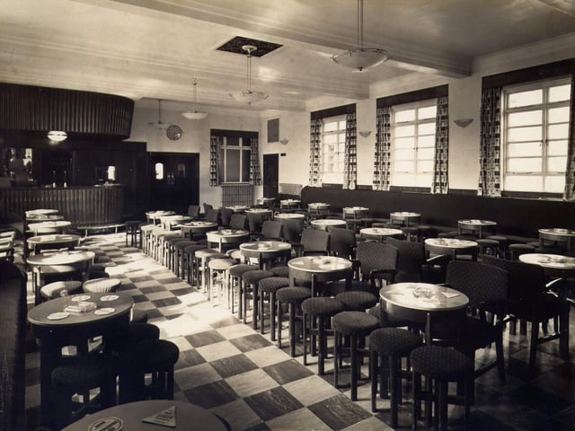 Share your memories of the lost pubs of LS9 with Andrew Hutchinson via email at: andrew.hutchinson@jpress.co.uk or tweet him - @AndyHutchYPN