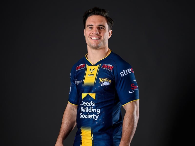 Made a lovely break to set up the third try, put in the kick for Newman’s and scored a fine solo touchdown 8