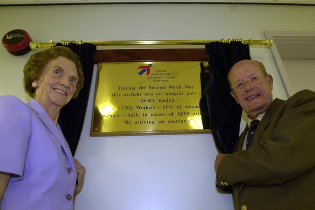 George Modley and Nancy Blezard unveiled a plaque at Leeds Bradford Airport in September 2002 celebrating the AVRO aeroplane factory which was based in Yeadon.