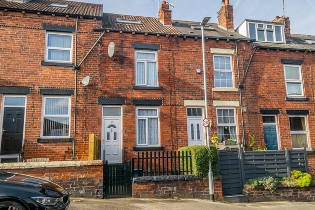 Situated within easy access of Leeds city centre is this three bedroom terraced home in Wortley. The exterior of the property offers low maintenance gardens to both the front and the rear, offering a good outside space for entertaining family and friends.