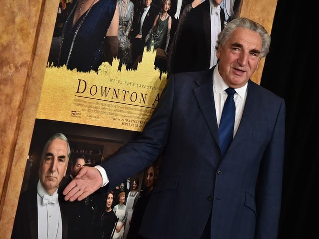 Downton Abbey is an ITV series set in a fictional Yorkshire country estate between 1912 and 1926. The show filmed in the Yellow Drawing Room at Harewood House.