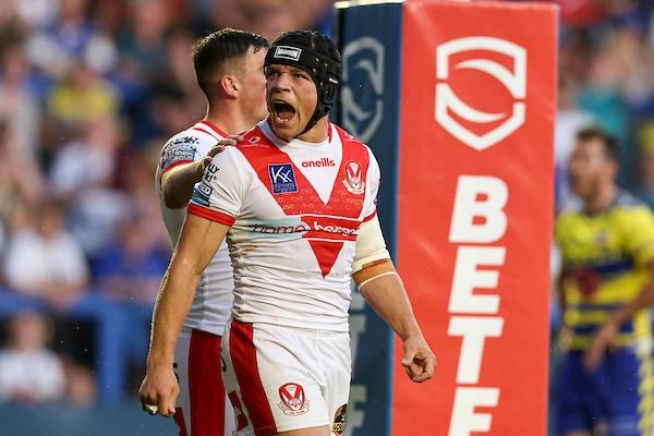 Saints may be third in the table, but they remain favourites to a fifth successive Grand Final win at odds of 13/8.
(Picture shows Jonny Lomax celebrating a try against Warrington).