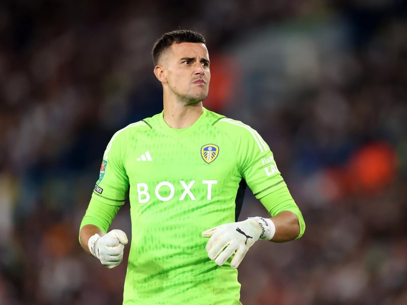 Back-up keeper Darlow is not ready to return from a dislocated thumb although the shotstopper has returned to team training and is rated not far away to be re-involved. Whites boss Farke says it is now down to Darlow to reach match sharpness before he calls him back into the squad.