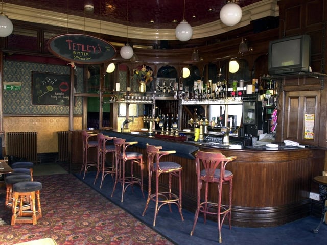 Enjoy these photo memories of lost pubs in Burley and Kirkstall.