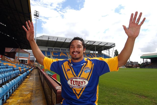 New Zealander Clinton Toopi arrived at Headingley on August 1, 2006 and made his debut three days later. He played 47 times for Rhinos, including the 2007 Grand Final win, but was released in 2008 after suffering a serious knee injury.