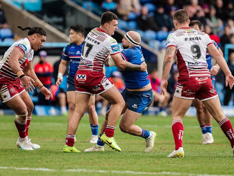 Grade D strikes (kicks), 12 penalty points, total points 13.25 - two-match suspension.