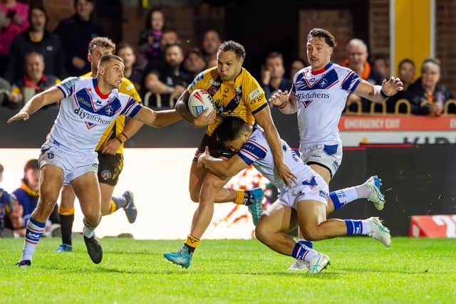 Liam Horne in action for Castleford Tigers against Wakefield Trinity in September. Picture by Allan McKenzie/SWpix.com.