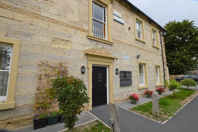 This beautiful one bedroom apartment is on the first floor of a Grade II listed redevelopment in the centre of Kippax. With history dating back to the 1700s, this coaching house has been lovingly renovated retaining many original features whilst offering modern living comforts. It also has lovely countryside views from the living room and bedroom.
