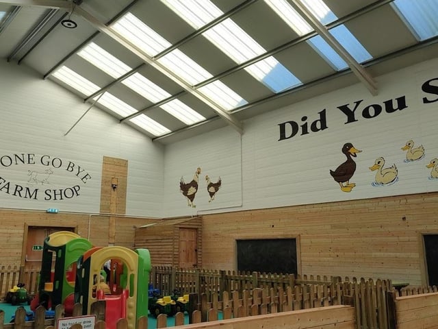 None Go Bye Farm, in Horsforth, has a rating of 4.5 stars from 693 Google reviews. It supplies its own produced meats, along with other produce. Along with turkey for the Christmas period, the farm shop sells beef, pork, chicken and lamb.